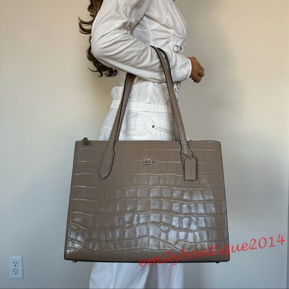 NWT Coach CW493 Embossed Leather Nina Tote Bag Stone Shoulder Bag Large